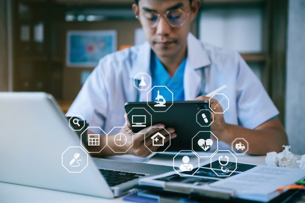Pros and Cons of Healthcare Software Development Outsourcing