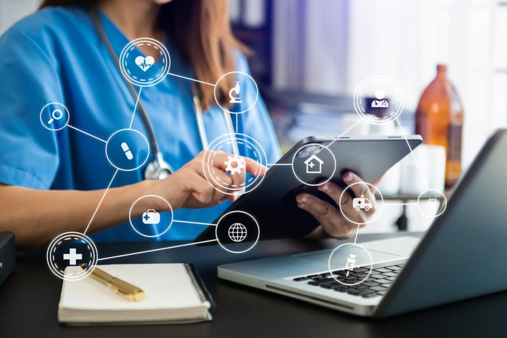 cost comparison of healthcare software development outsourcing